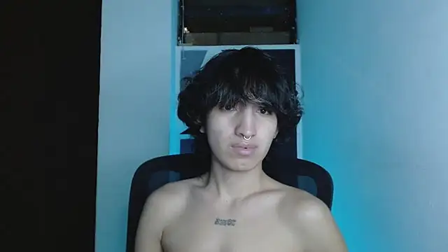 littlextreme live sex cam