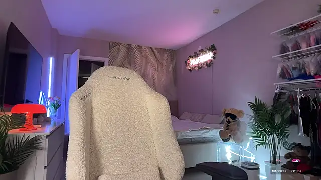 Break-me-Shake-me webcam