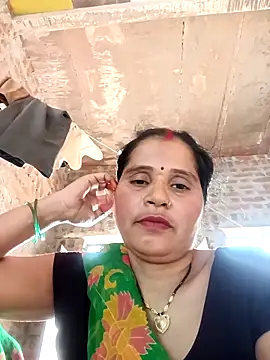 Nm_sanjna live cam on StripChat