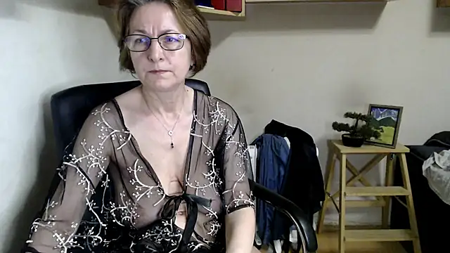 katemodel webcam