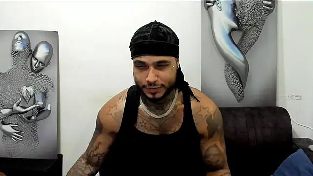 Exotic_tatto27121 live cam on StripChat