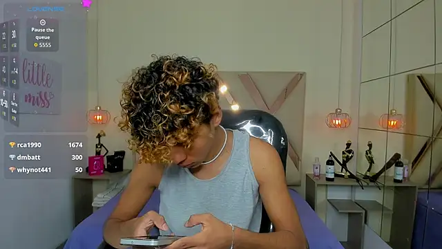 Anyelo_Twink