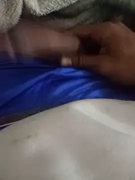 Wesleypikadura live cam on StripChat
