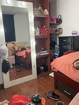 MariamGray1 webcam