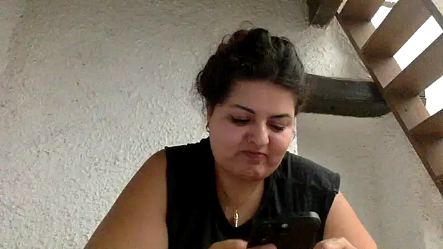 Velvetshadow_48 live cam on StripChat
