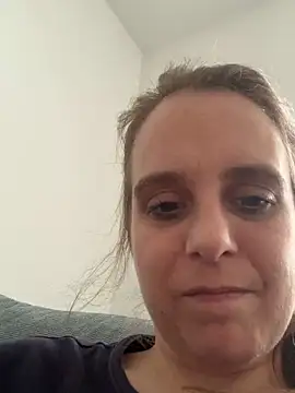 Chantalee webcam