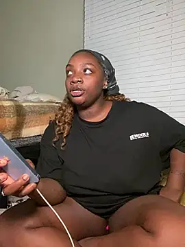 LillShayy webcam