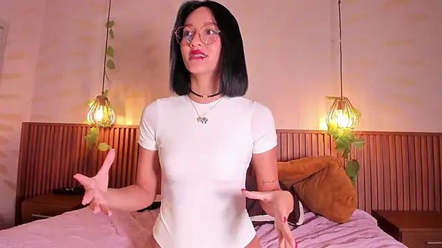 daphne_courtis webcam