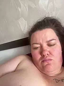 SunnyLeila2101 webcam