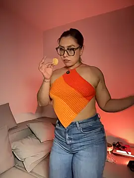 Im_sophiie live cam on StripChat