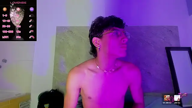 Adrian_Wolf webcam