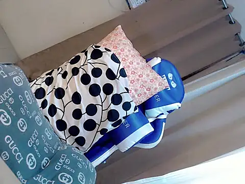 Ur_Goddes_Barbie webcam