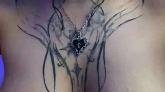 LilithMadden webcam