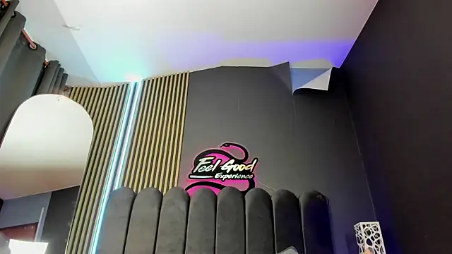 Nicolette_ks_