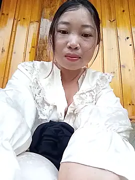 julybe webcam