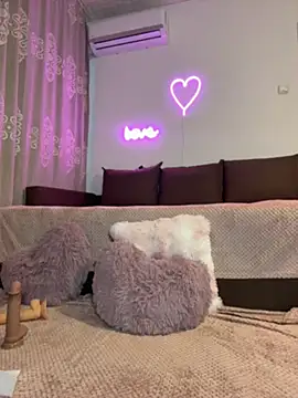 Sabrinedivinee webcam