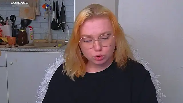 soft_focus live sex cam
