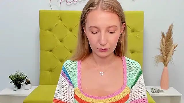 LolaWilsons live sex cam