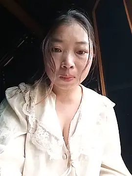 julybe webcam