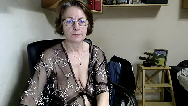 katemodel webcam