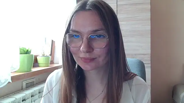 LooveELLYx webcam
