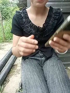 thobaby112 - Thobaby112's free webcam - UK Sex Cams