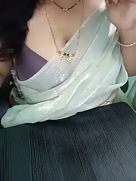 your-sameera live cam on StripChat