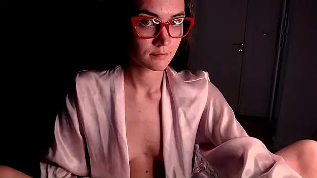 EvelynGG webcam