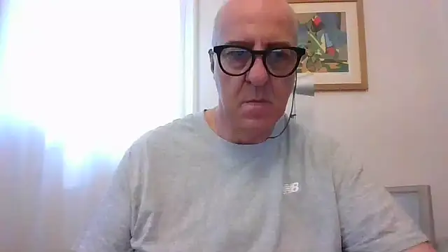 ANONIMO7735 webcam