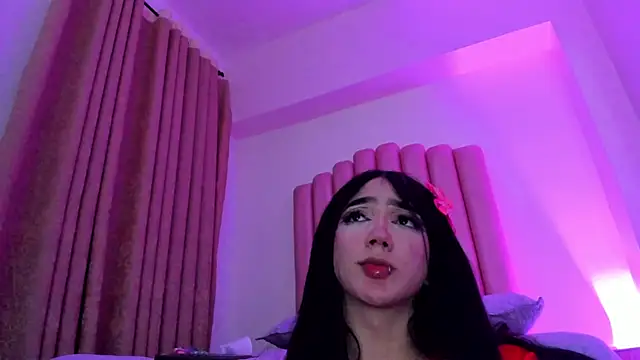 Lana_fox01 live sex cam