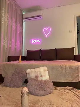 Sabrinedivinee webcam