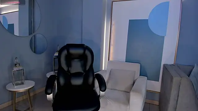 LucyCarter1 live cam on StripChat