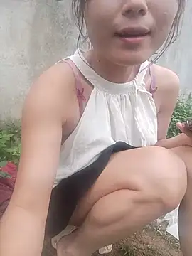 Linda-yiyi webcam