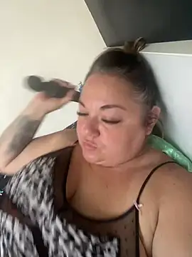 MikyVesela webcam