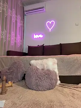 Sabrinedivinee webcam