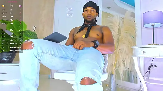 RicoBrown777_ webcam