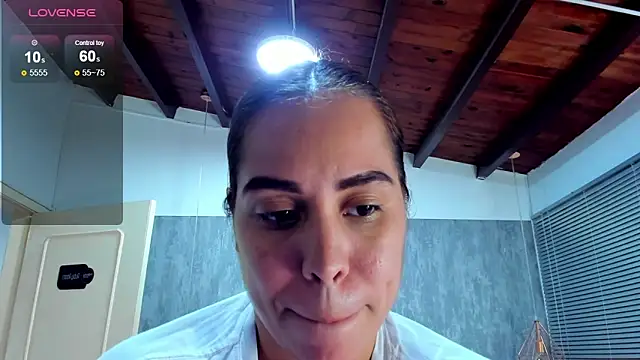 lissa_jhonsoon live cam on StripChat