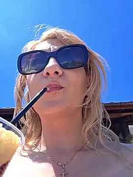 KaylinJan webcam
