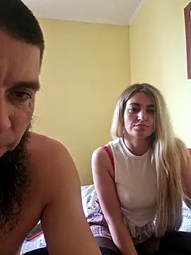 Sweetcoople28 webcam