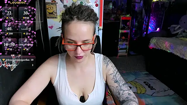 LisaFoxy_y webcam