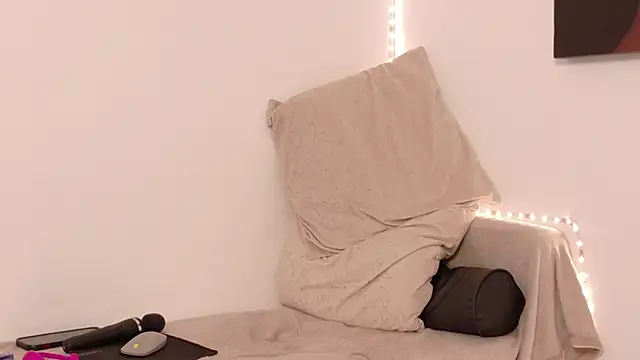 christinne_x webcam