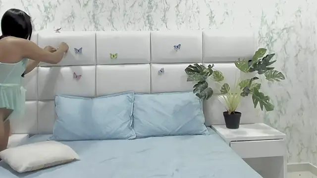LYA_SWEETX webcam