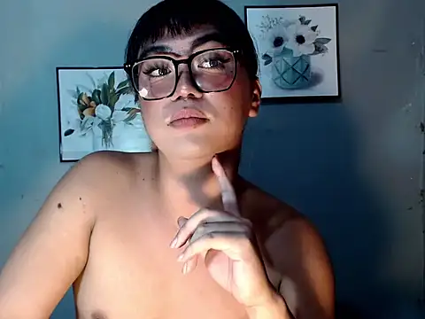 Asianblk_barbiedoll webcam