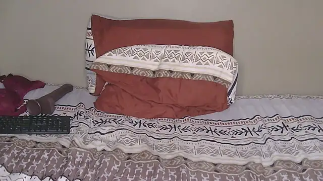 CherieBlushX webcam