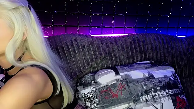 AngelOCrystals webcam