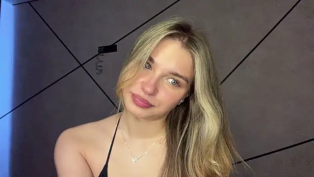 EarthaStinett webcam
