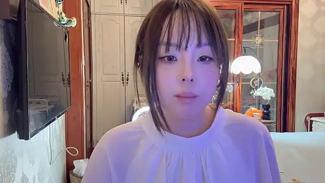 LongLongQueen webcam