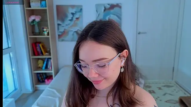 MilenaSaint webcam