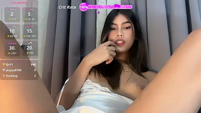 Monifatsxxx webcam