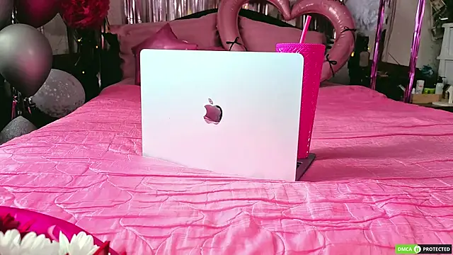 TinaBrook webcam